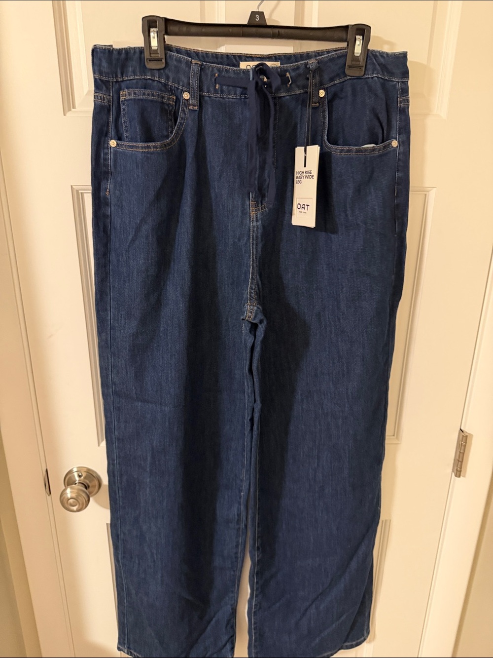 NWT OAT New York High Rise Baby Wide Leg
Jeans - Dark Wash Cloud Luxe Denim 12